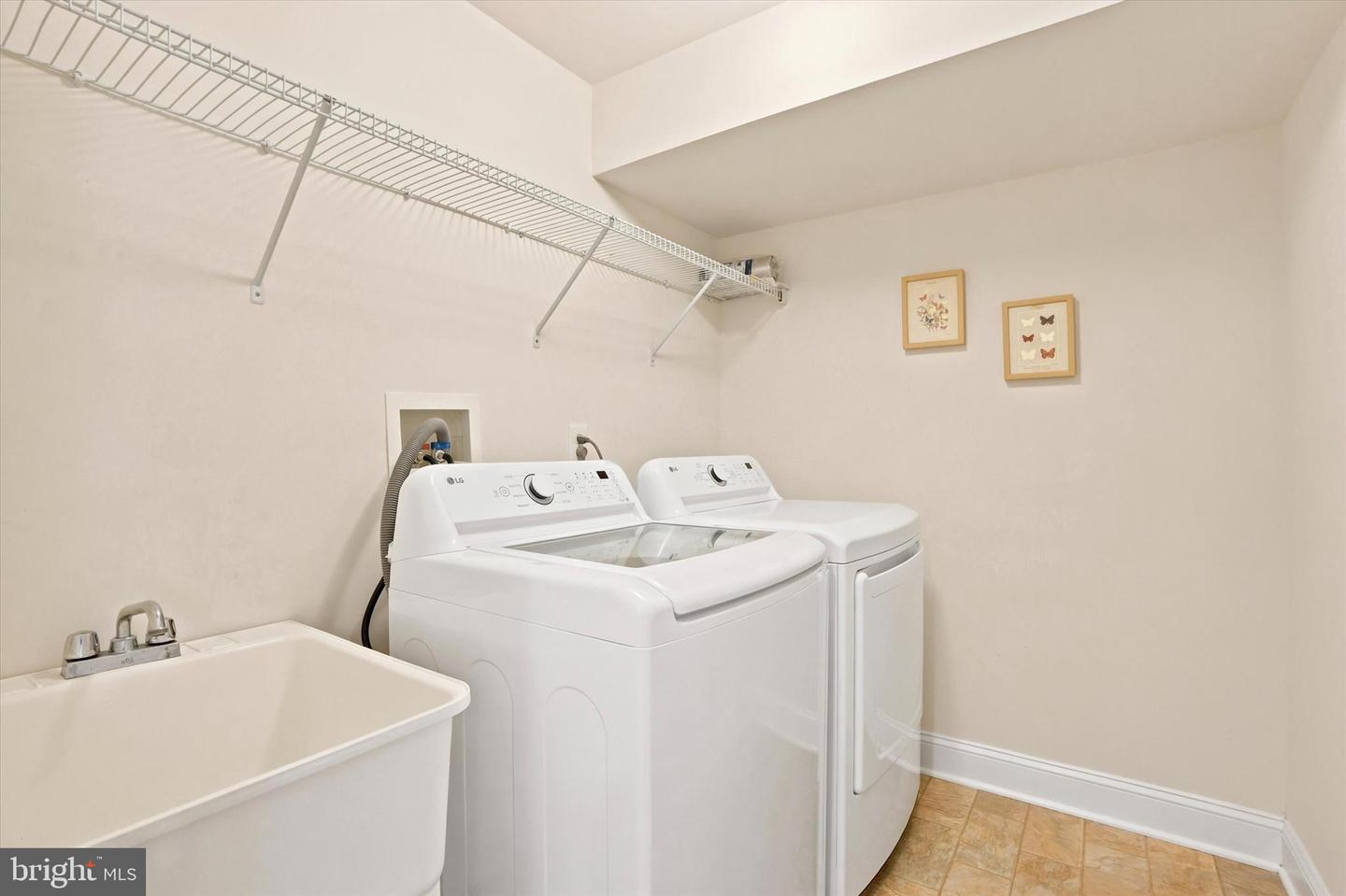 3268 Waterstone Ct #185 Property Photo 14