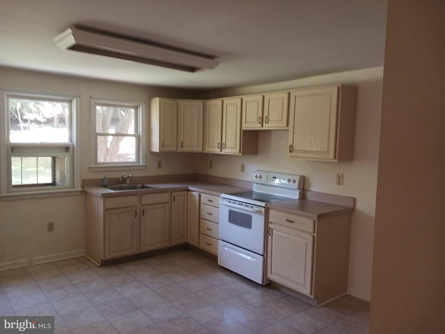 3816 Moosewood Ave Property Photo 6