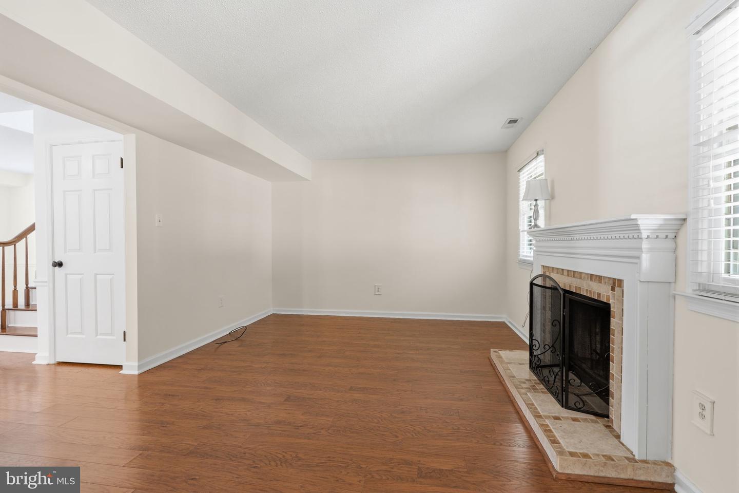 441 Stanford Rd Property Photo 14