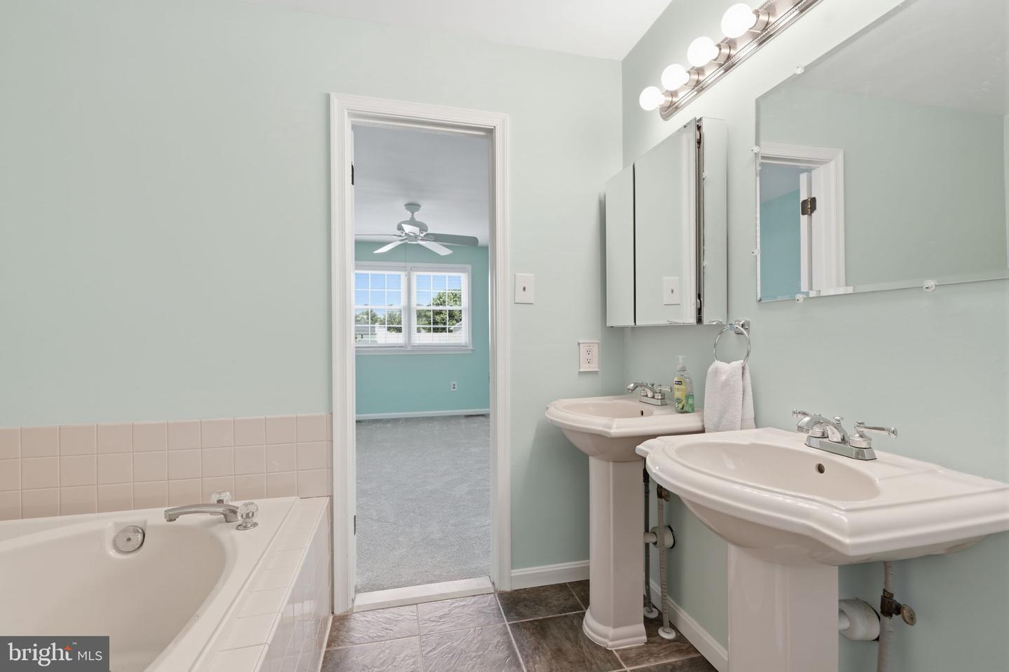 441 Stanford Rd Property Photo 25