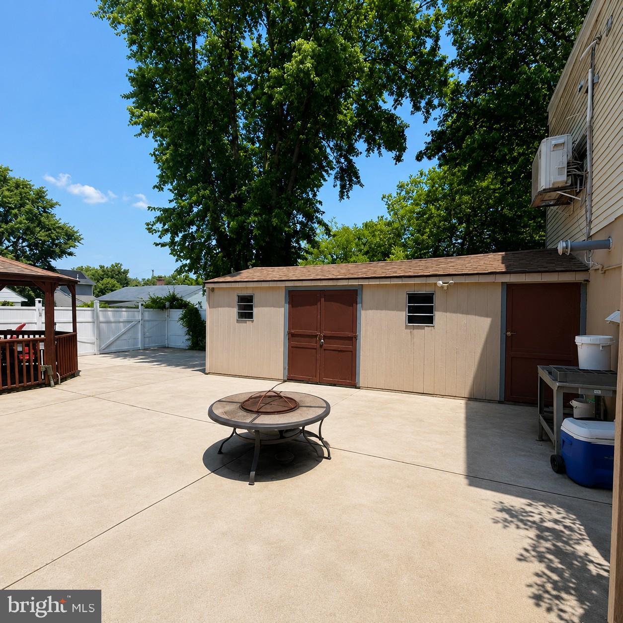 1183 Lowell Ave Property Photo 25