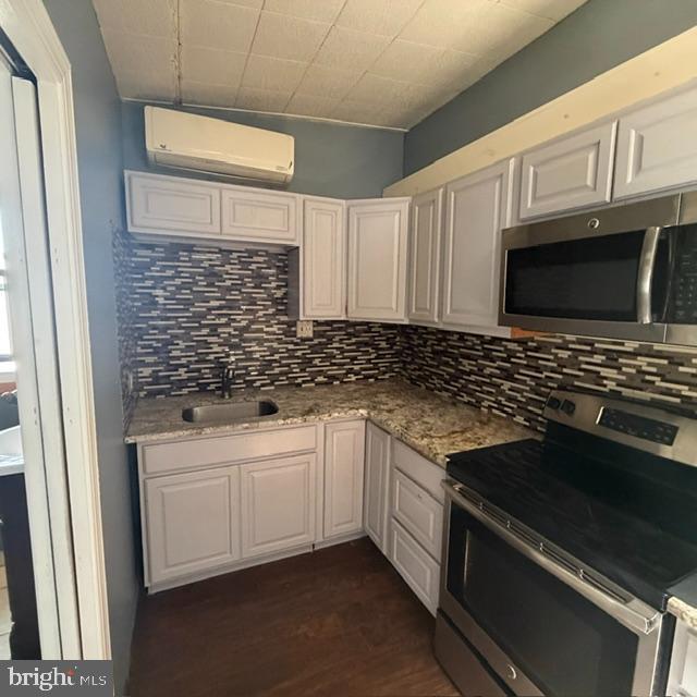 1183 Lowell Ave Property Photo 32