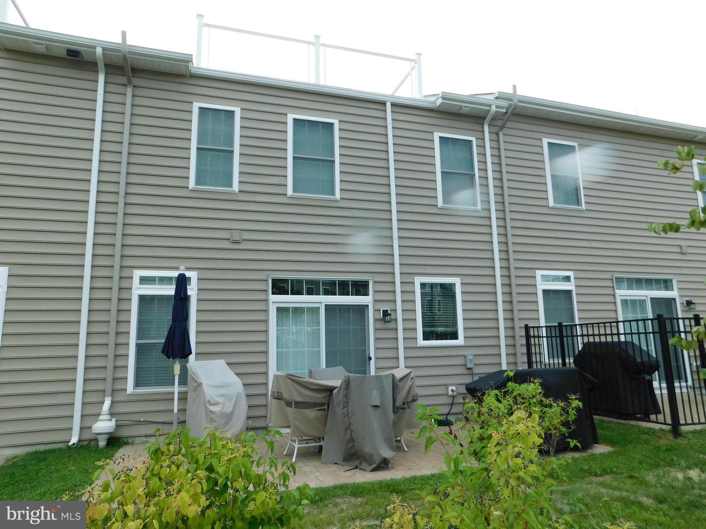 16740 River View Cir Property Photo 21