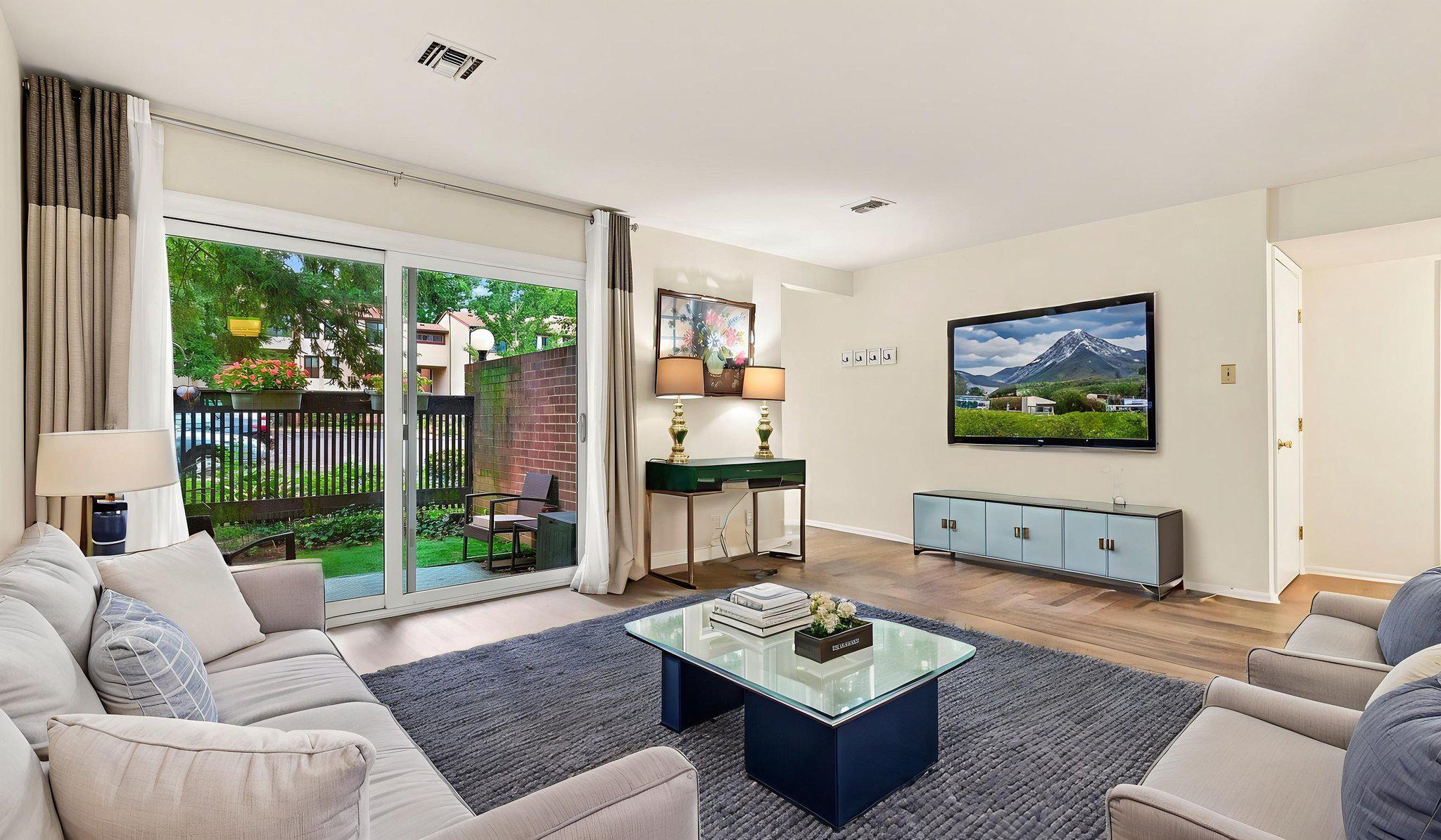 1-4 Aspen Way Property Photo 9