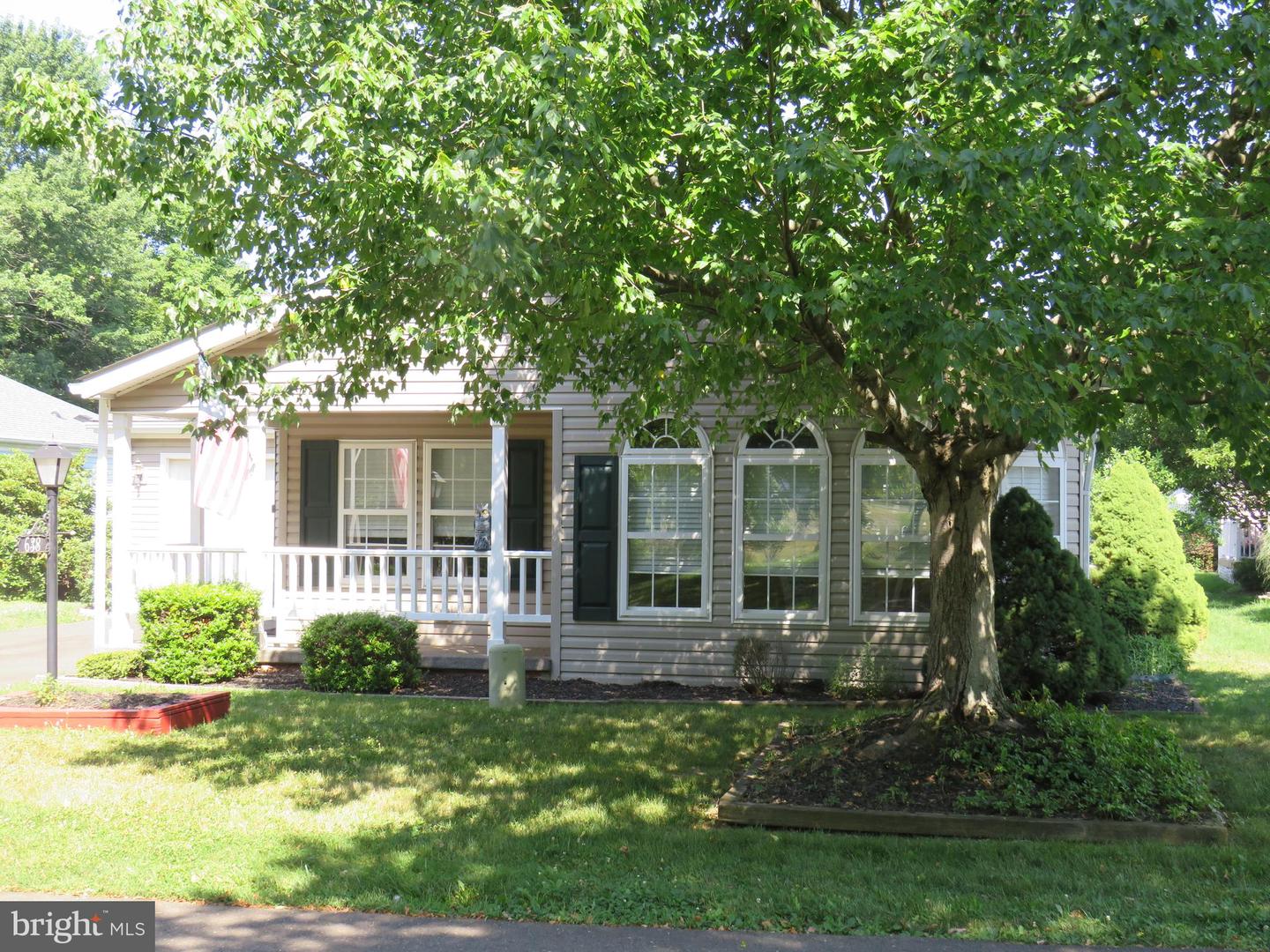 638 Spicebush Ct Property Photo 7