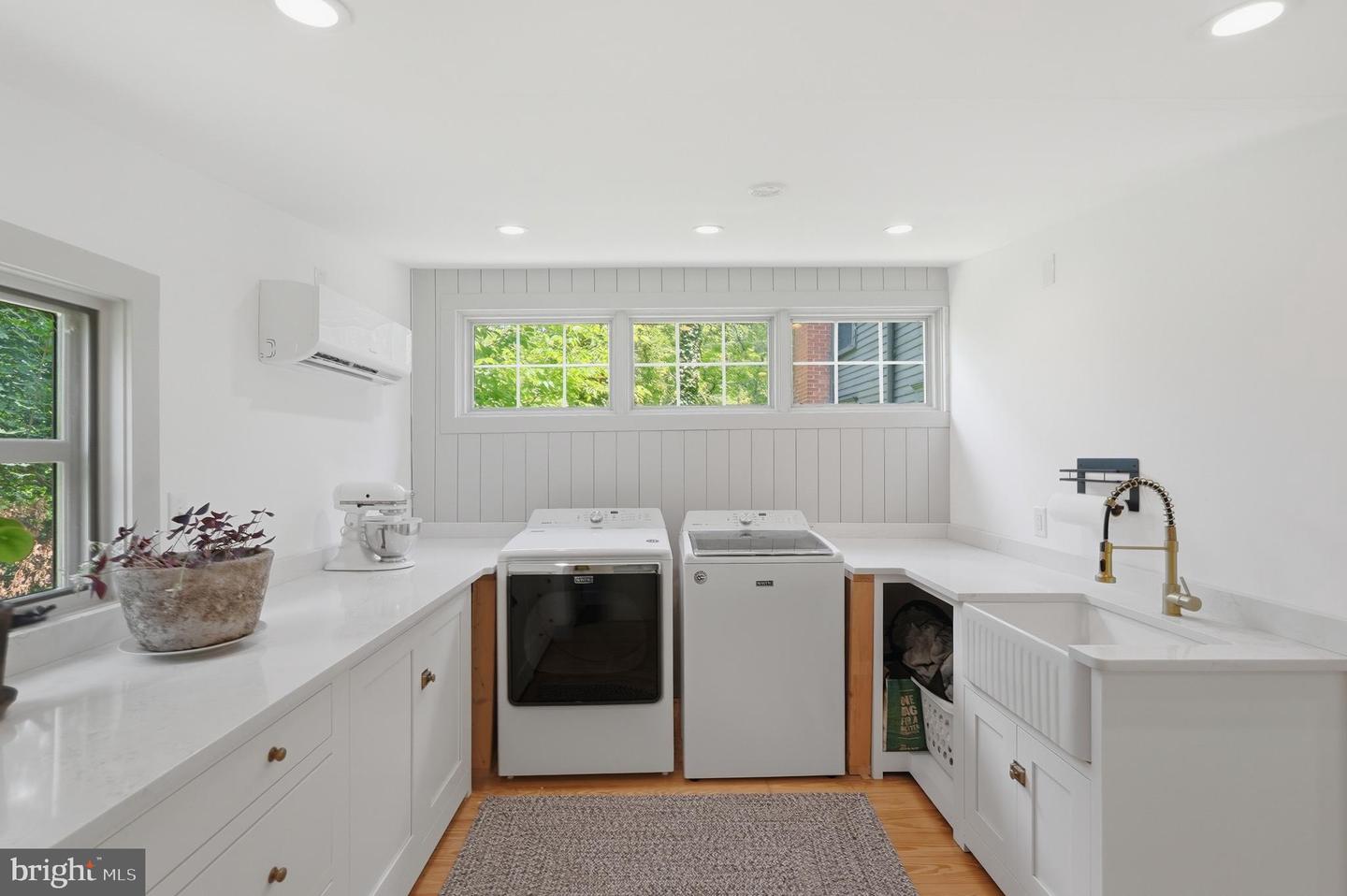 58 Center Hill Rd Property Photo 16