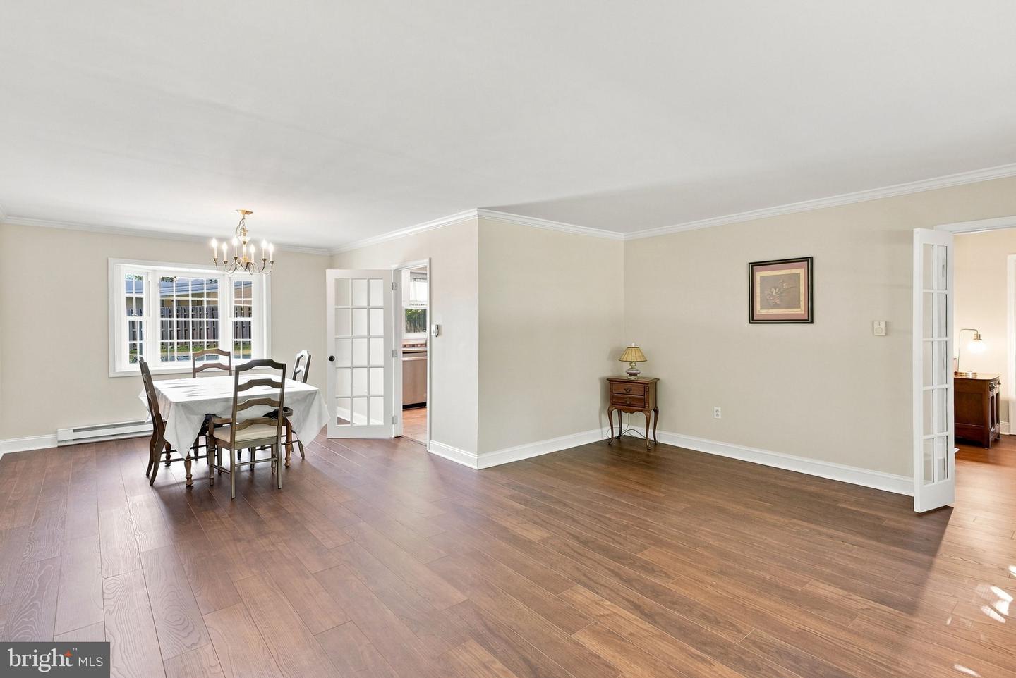 404 Hilltown Pike Property Photo 8