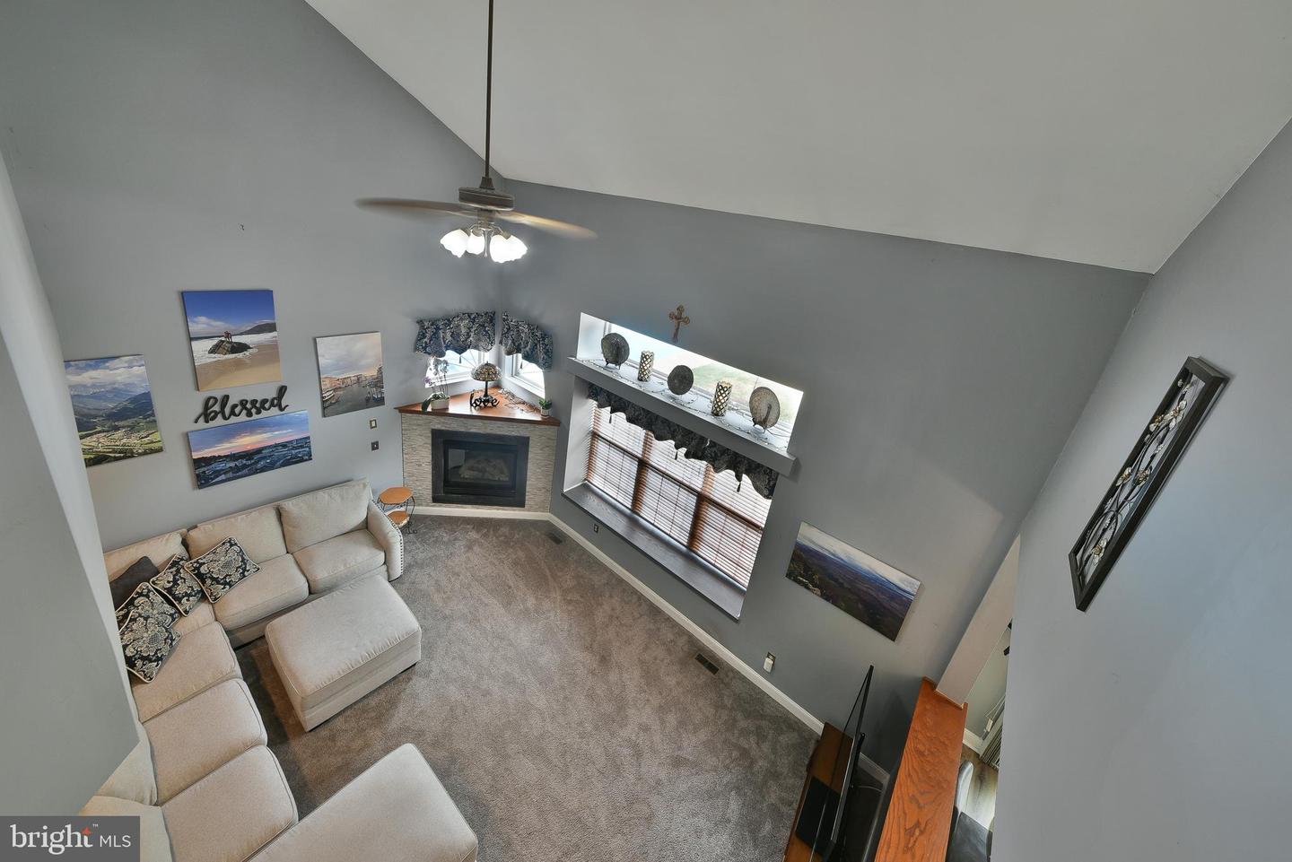 1015 Hickory Ridge Dr Property Photo 22