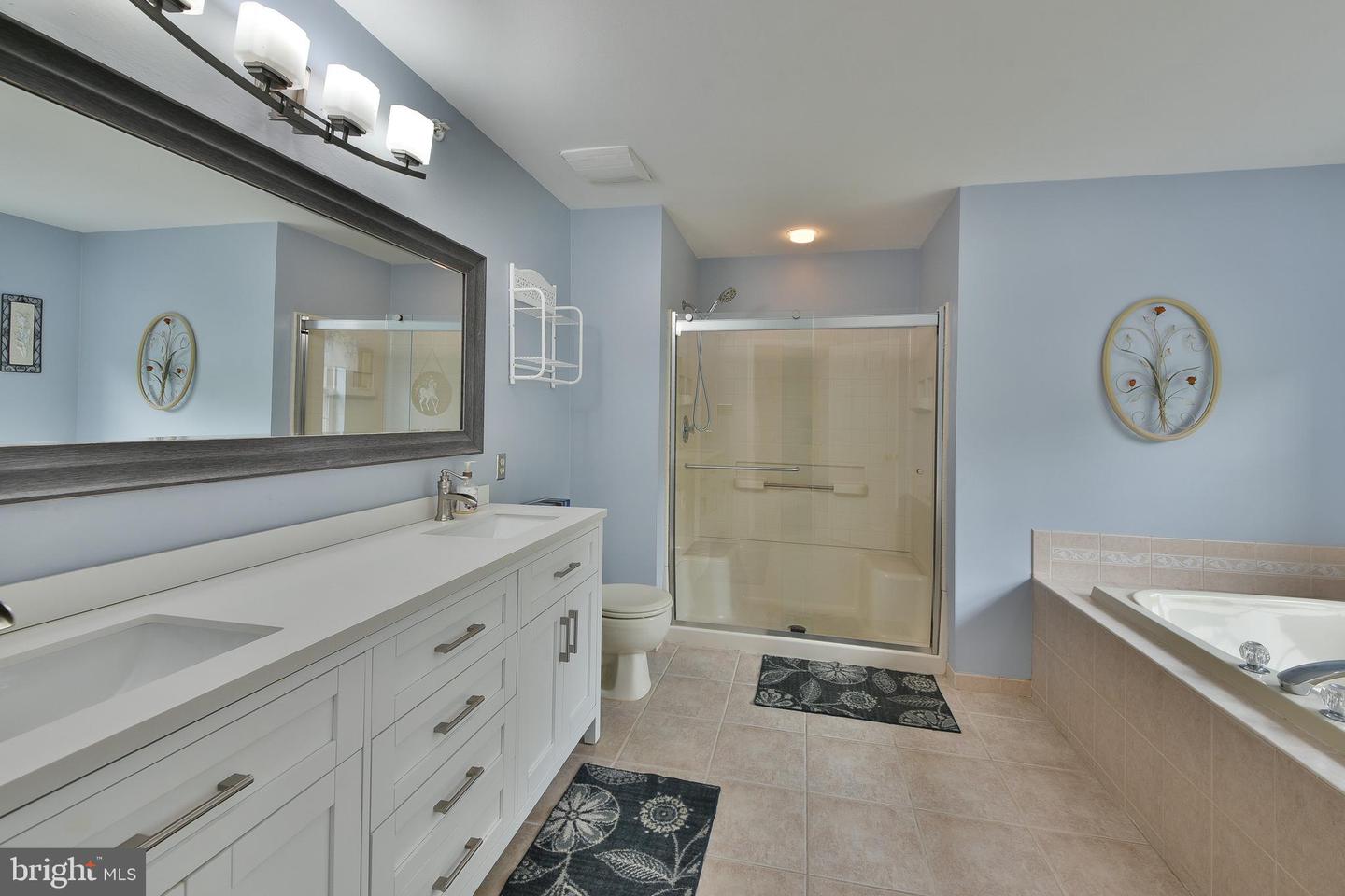 1015 Hickory Ridge Dr Property Photo 30