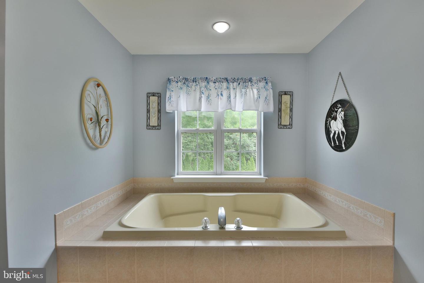 1015 Hickory Ridge Dr Property Photo 31