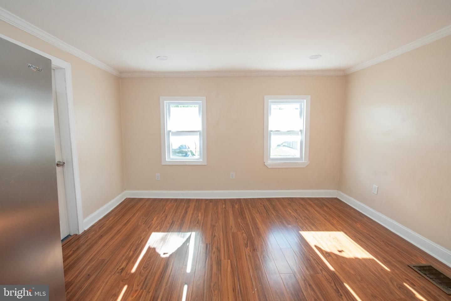 606 Green St Property Photo 12