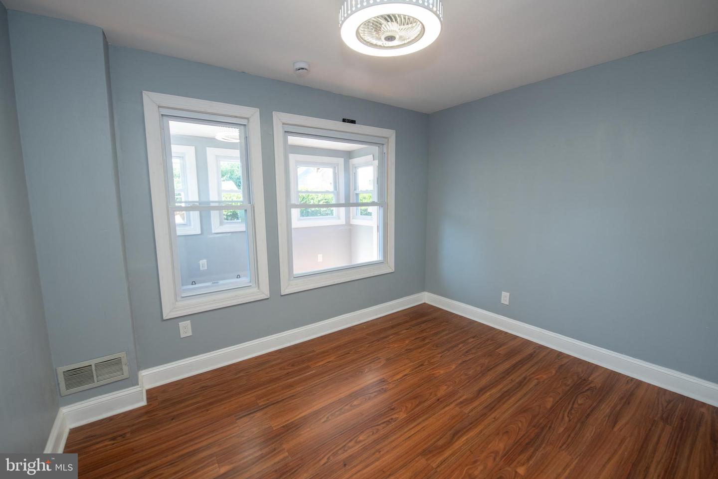 606 Green St Property Photo 15