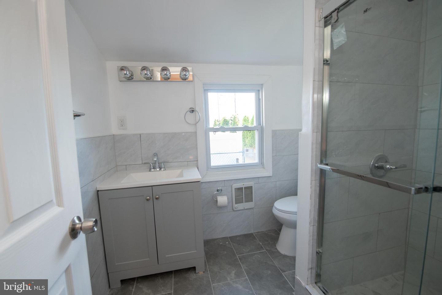 606 Green St Property Photo 25