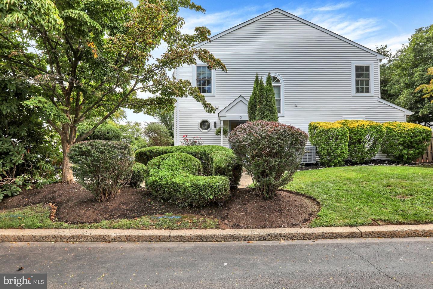 2 Taylors Way Property Photo 2