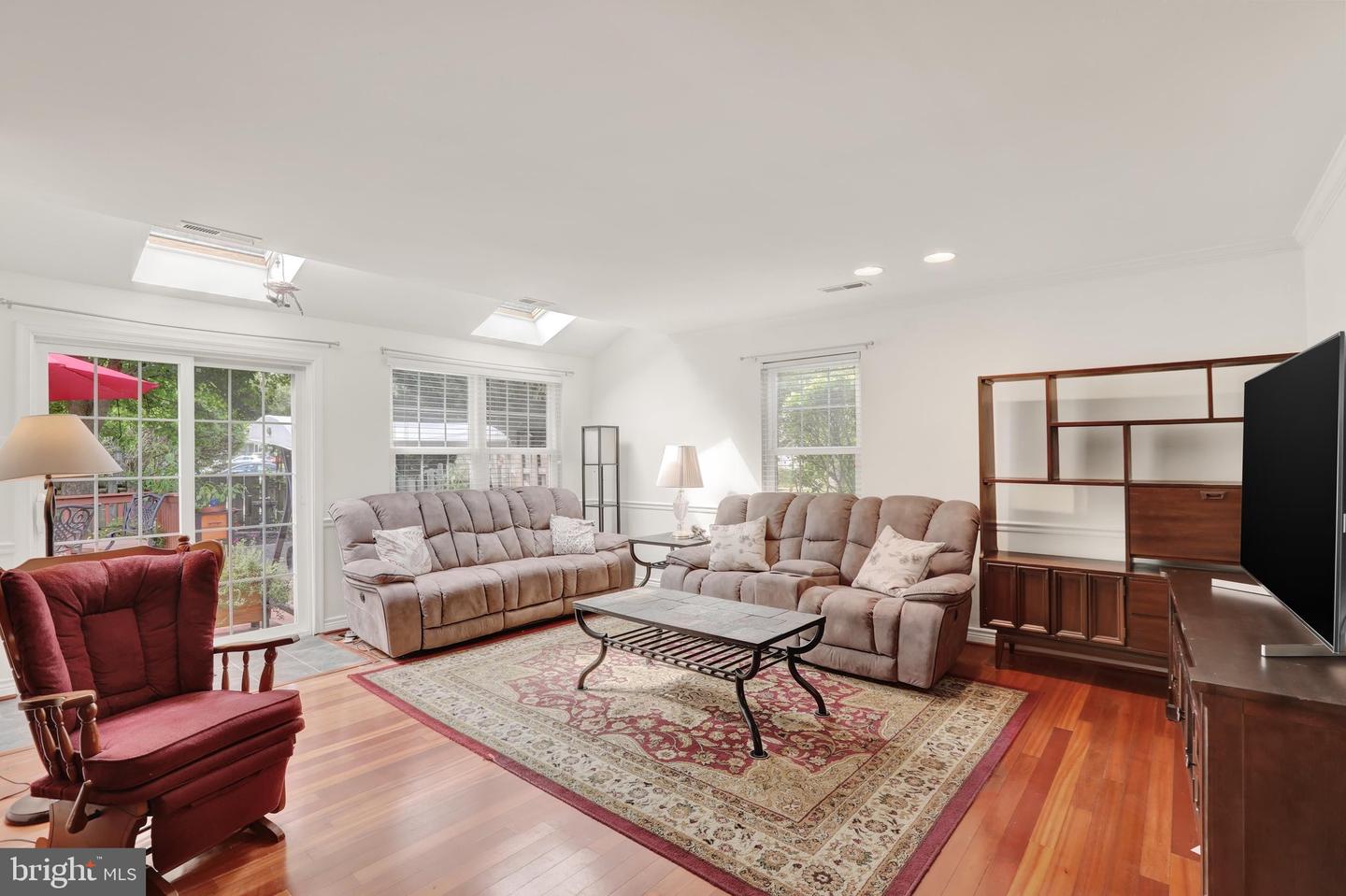 2 Taylors Way Property Photo 9