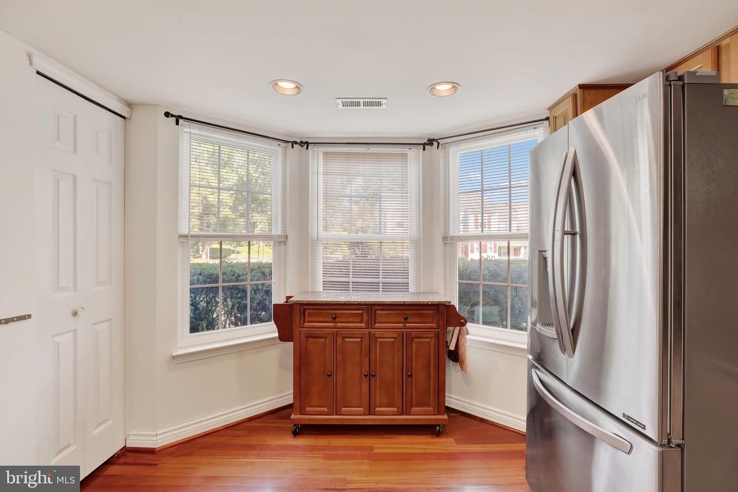 2 Taylors Way Property Photo 16