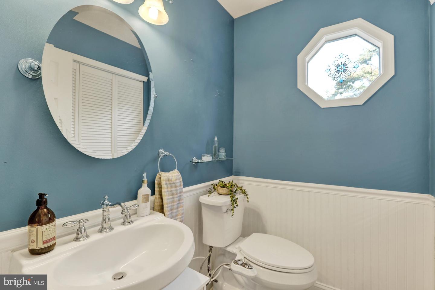 2 Taylors Way Property Photo 17