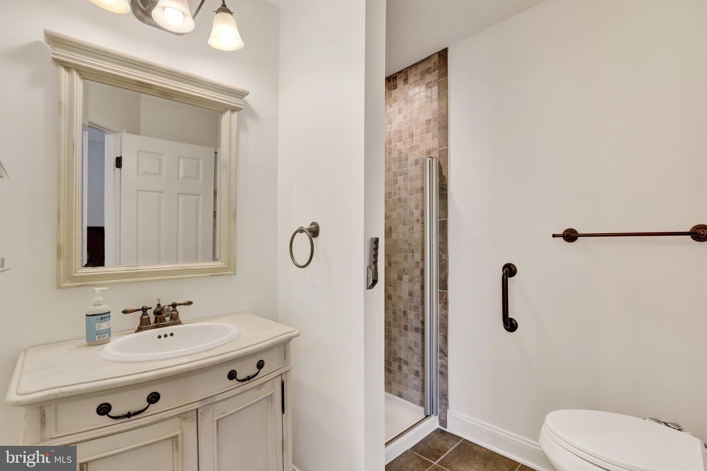 2 Taylors Way Property Photo 22