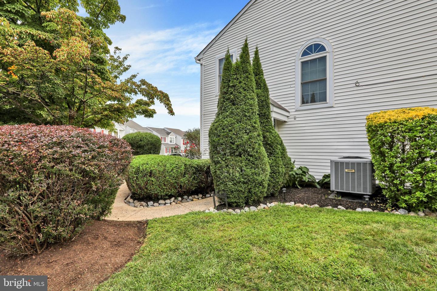 2 Taylors Way Property Photo 31