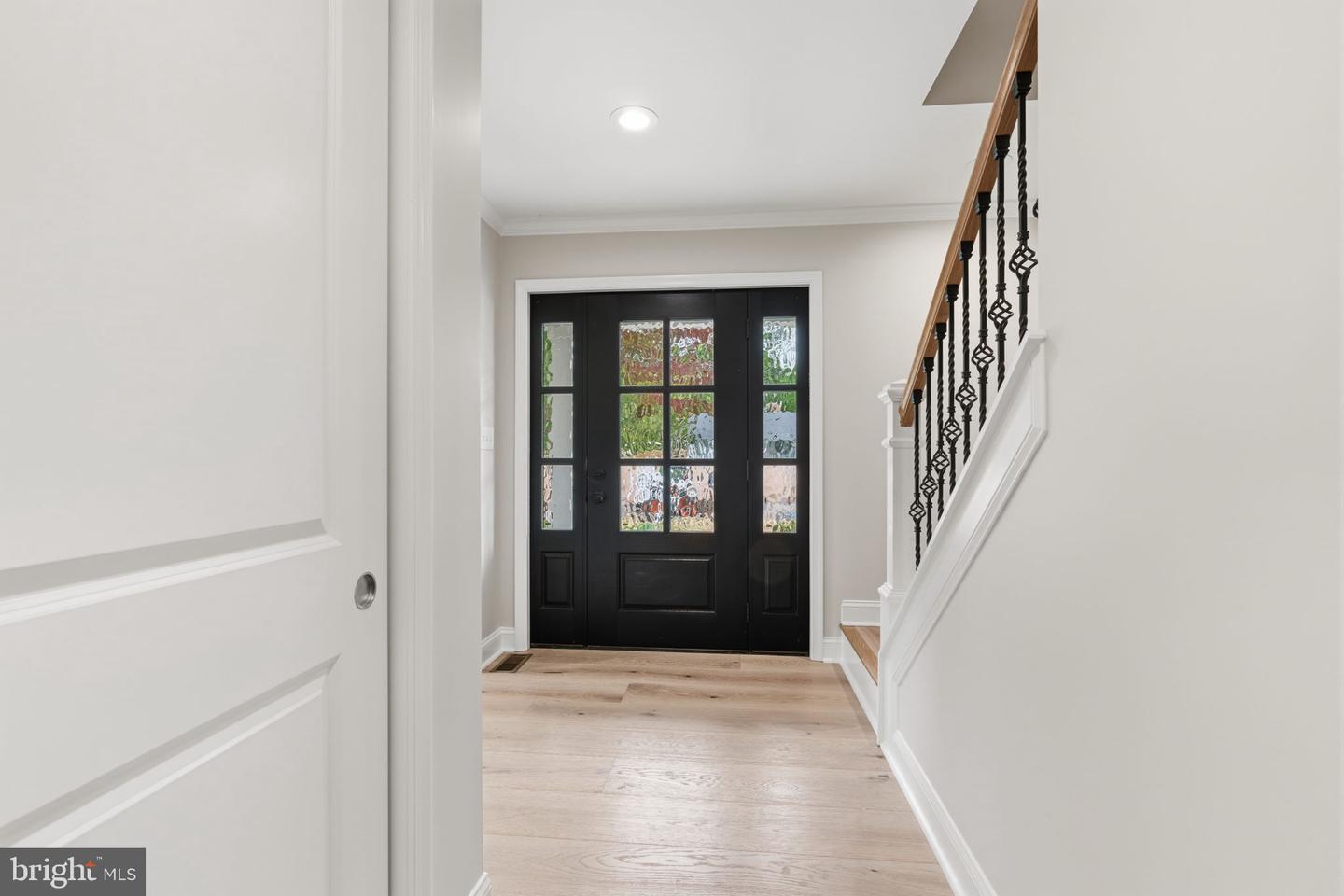 151 E Highland Ave Property Photo 3