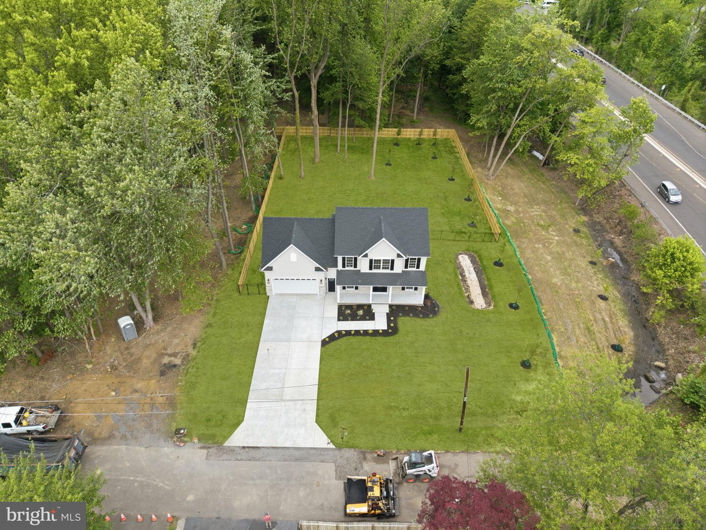 151 E Highland Ave Property Photo 39