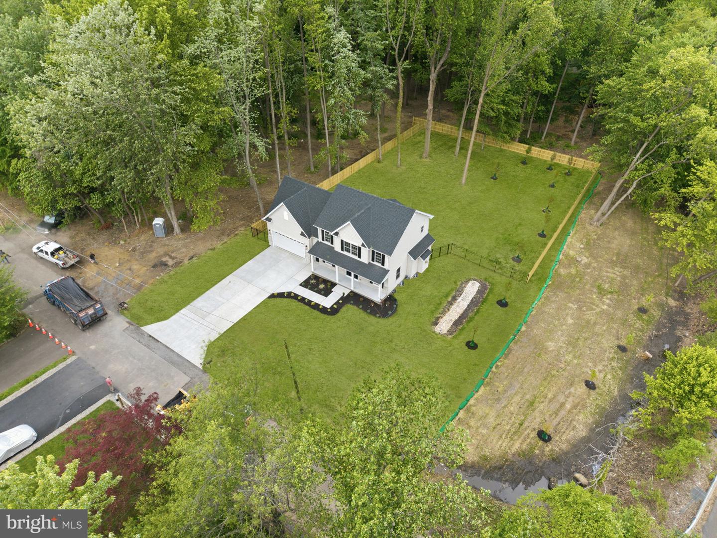 151 E Highland Ave Property Photo 41