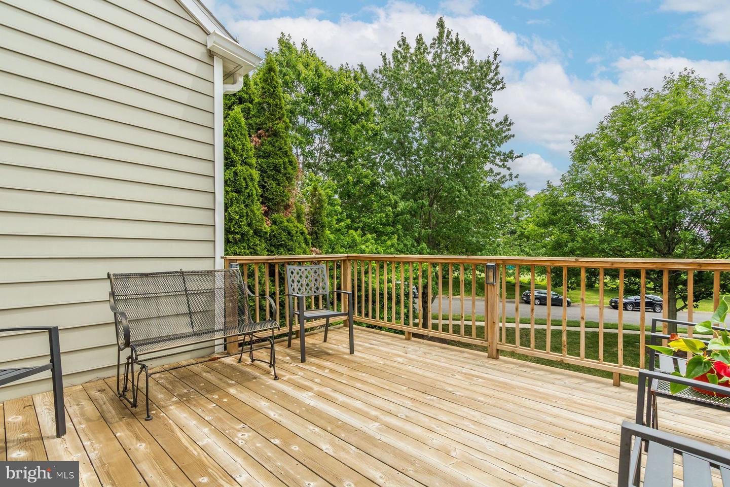 13 Addison Ct Property Photo 18