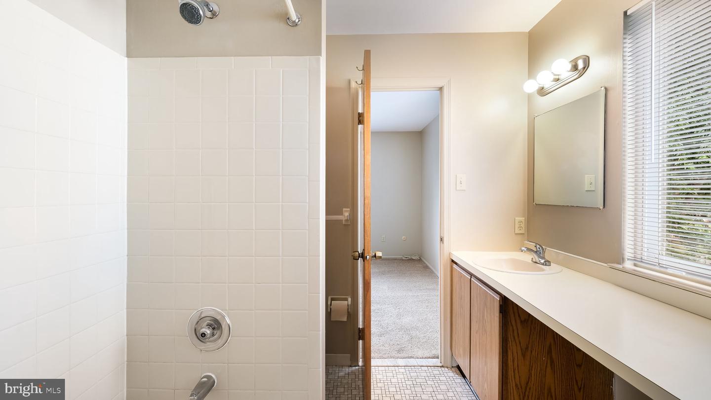 46 Cartlane Property Photo 25