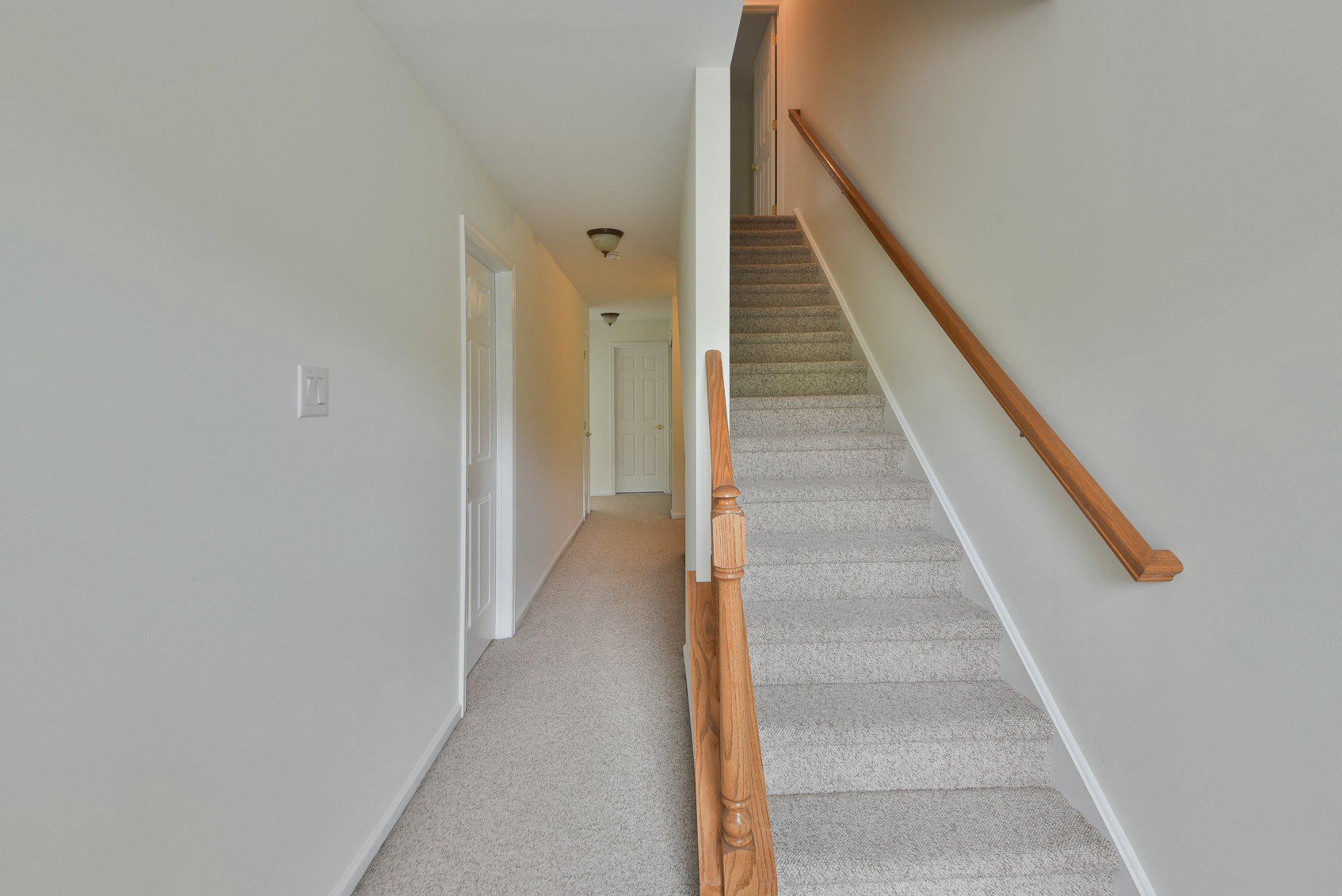65 Woodbridge Dr Property Photo 28