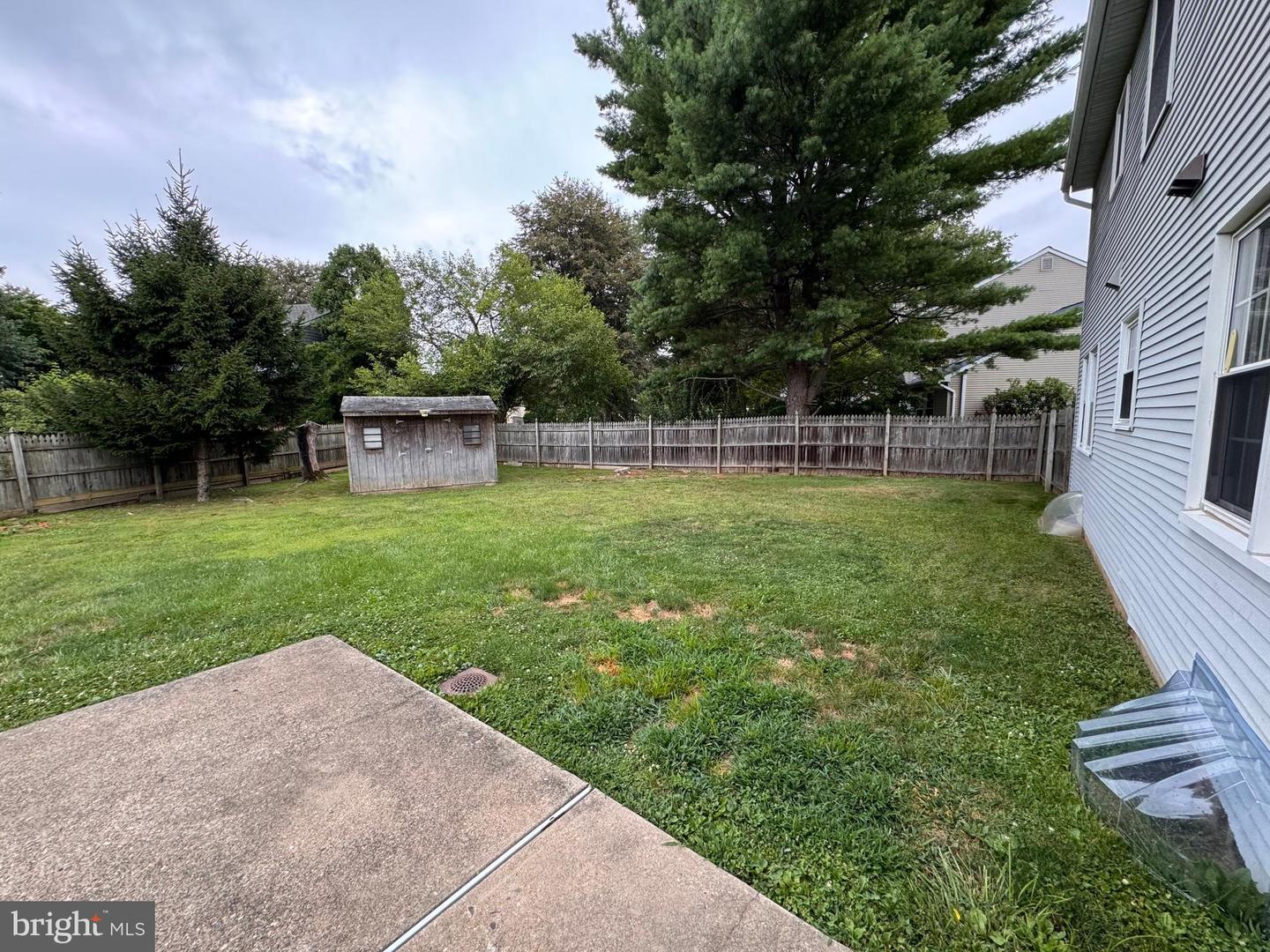 2067 E Wellington Rd Property Photo 22