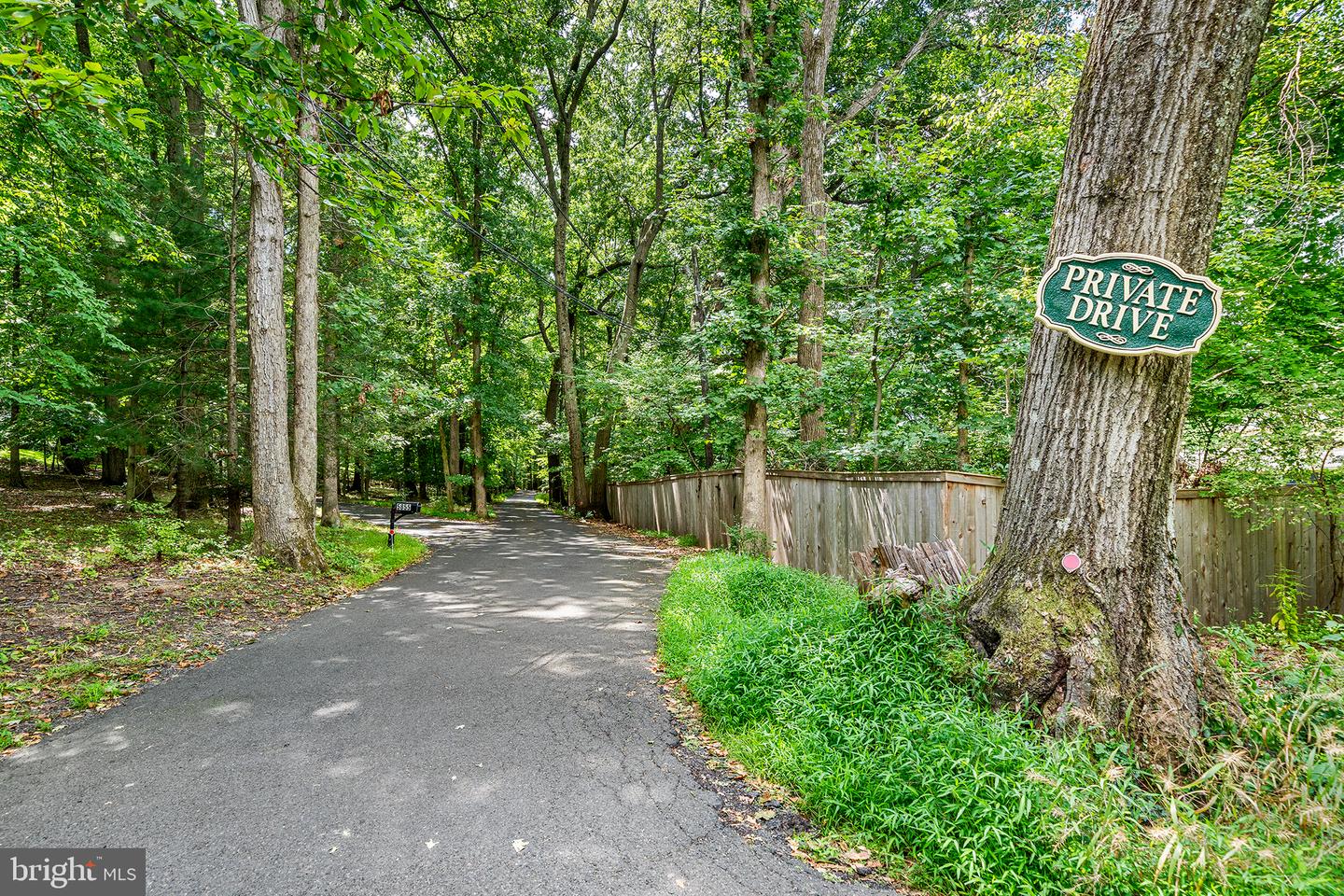 5839 Private Rd Property Photo 6