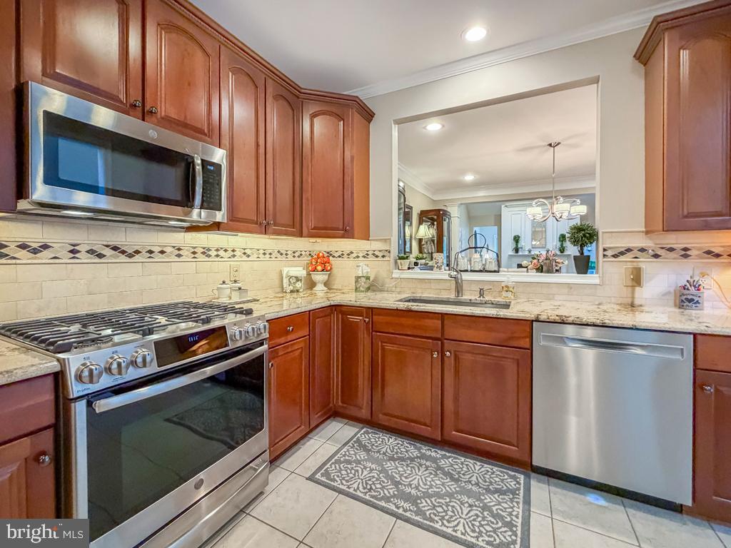 21 Van Artsdalen Dr Property Photo 10