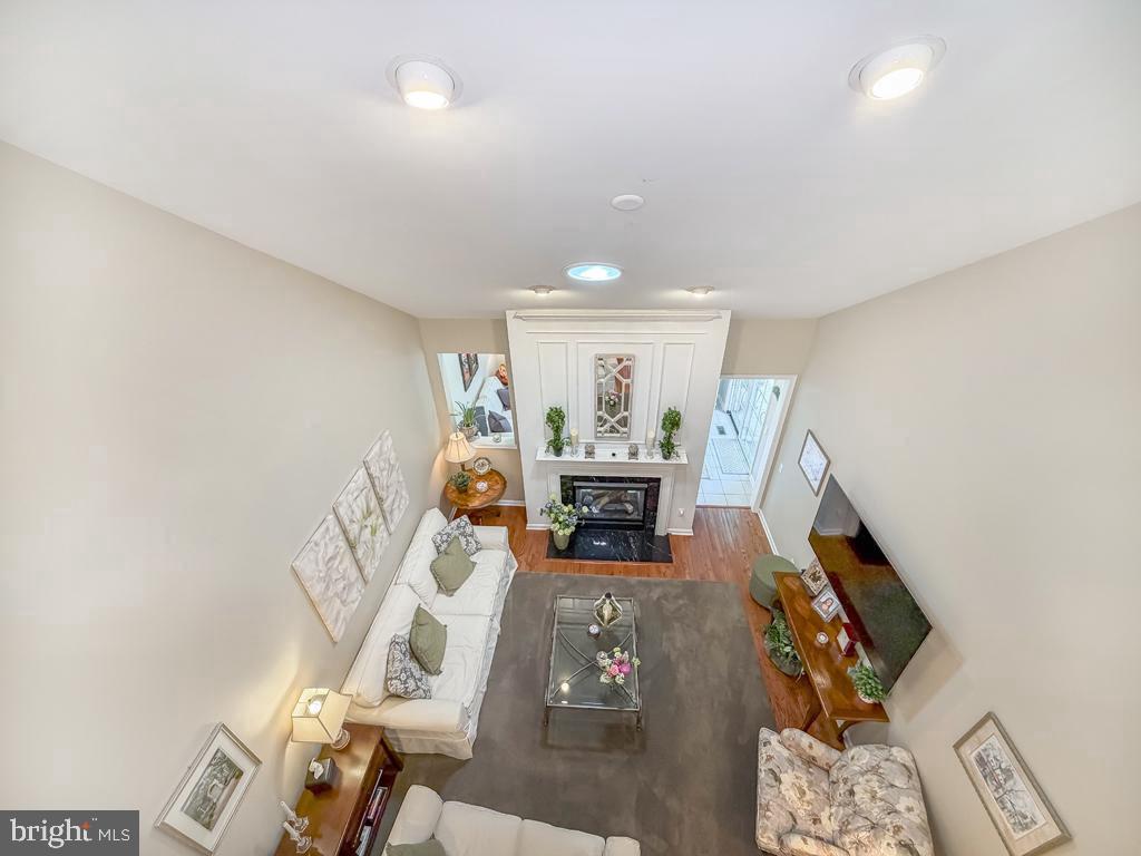 21 Van Artsdalen Dr Property Photo 18