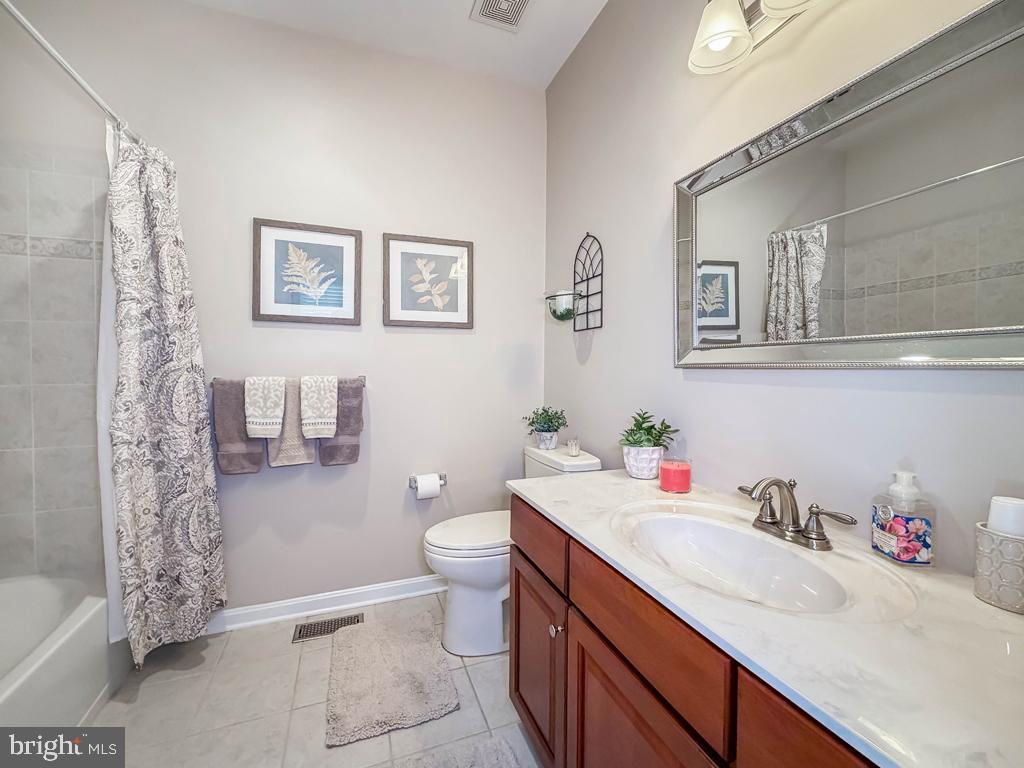 21 Van Artsdalen Dr Property Photo 34