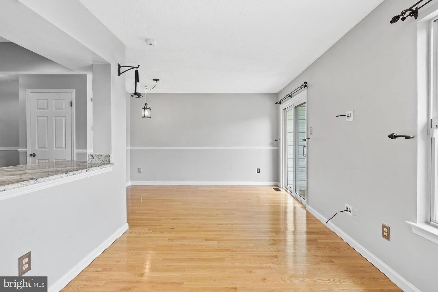 4650 Louise Saint Claire Dr Property Photo 7