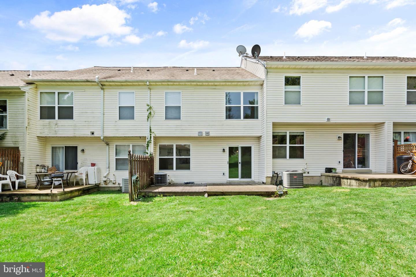 4650 Louise Saint Claire Dr Property Photo 15
