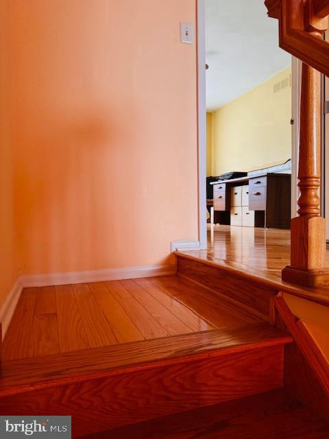 632 Longfellow Ct Property Photo 18