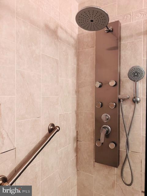 632 Longfellow Ct Property Photo 23