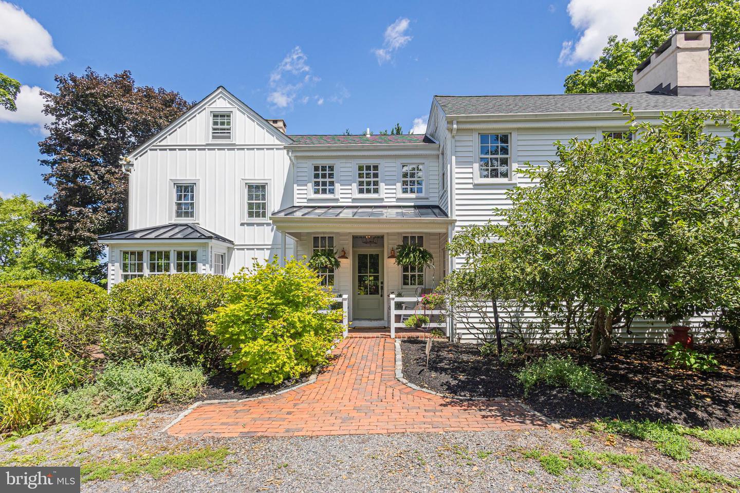 222 AQUEDUCT RD
