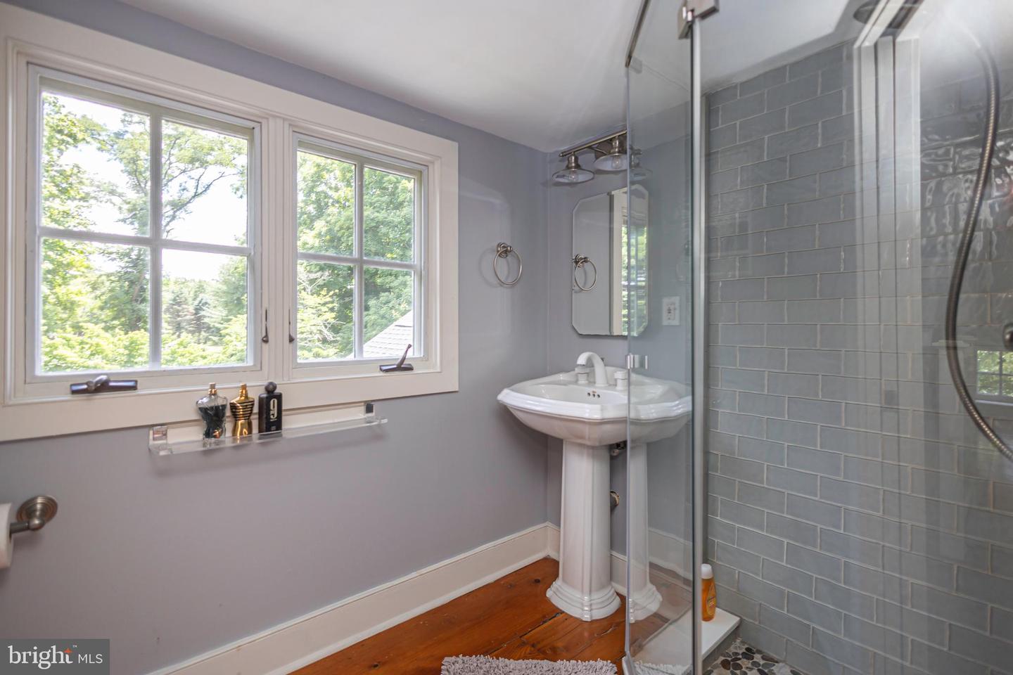 222 Aqueduct Rd Property Photo 63