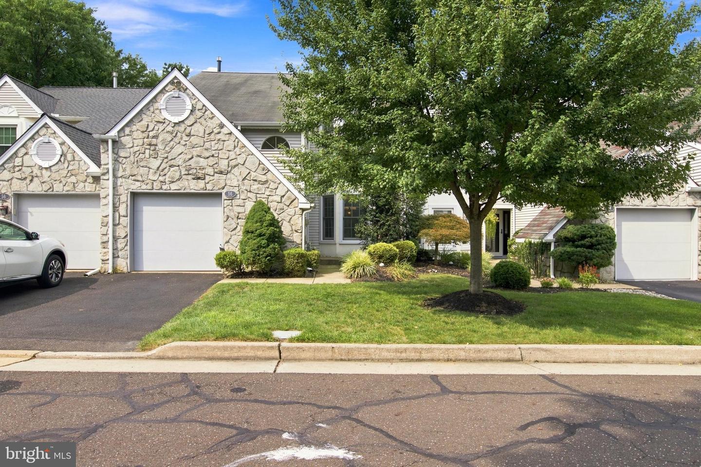 56 Kanon Ct Property Photo 4