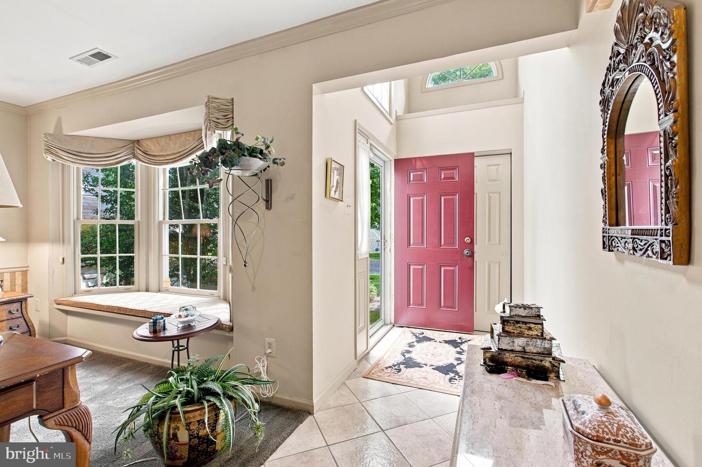 56 Kanon Ct Property Photo 6