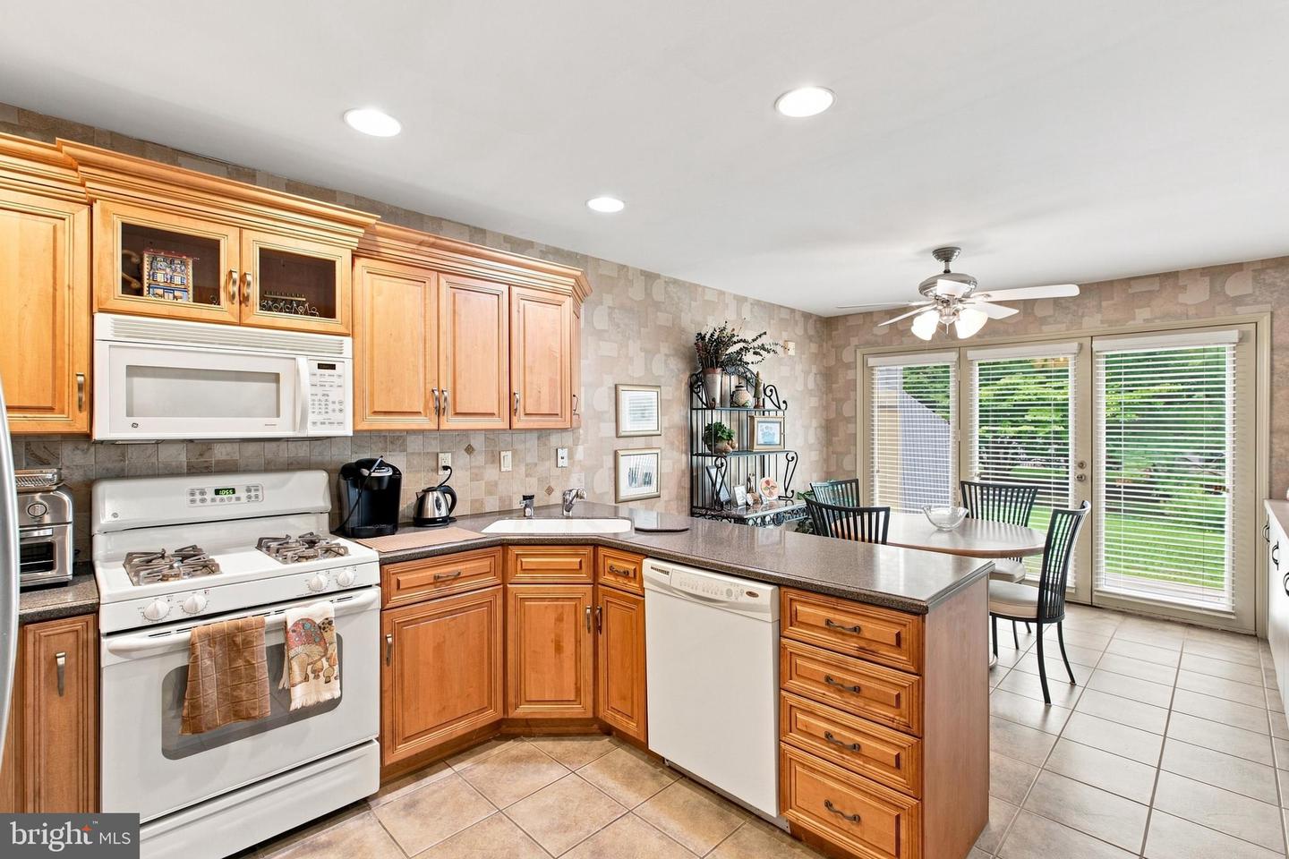 56 Kanon Ct Property Photo 14