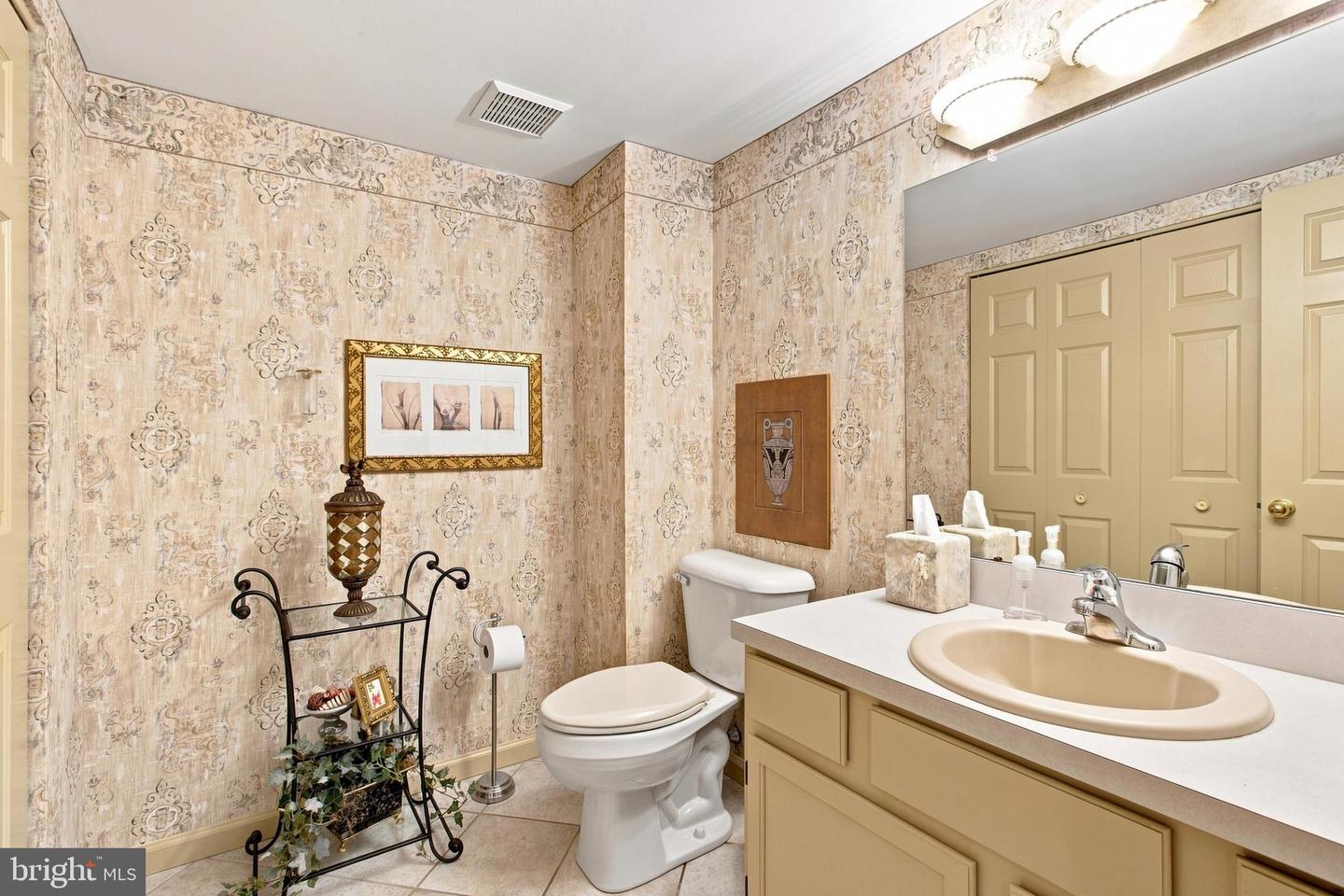 56 Kanon Ct Property Photo 17