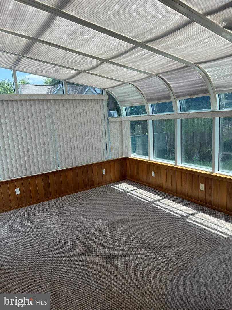 623 Knoll Ave Property Photo 29