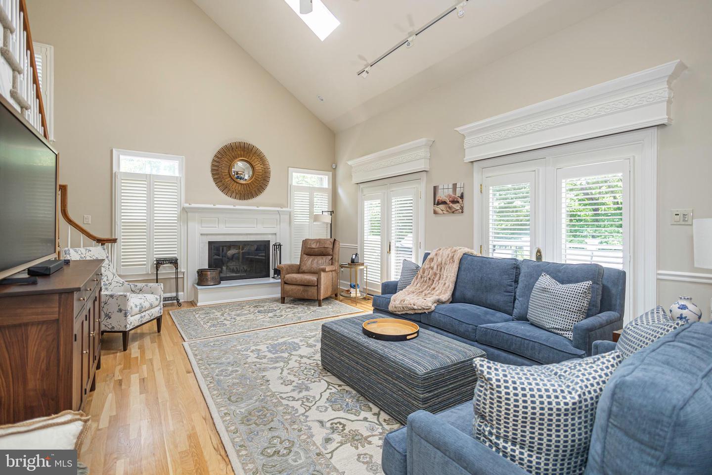 102 Saint Andrews Pl #e Property Photo 24