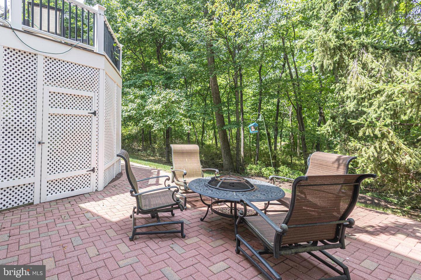 102 Saint Andrews Pl #e Property Photo 64