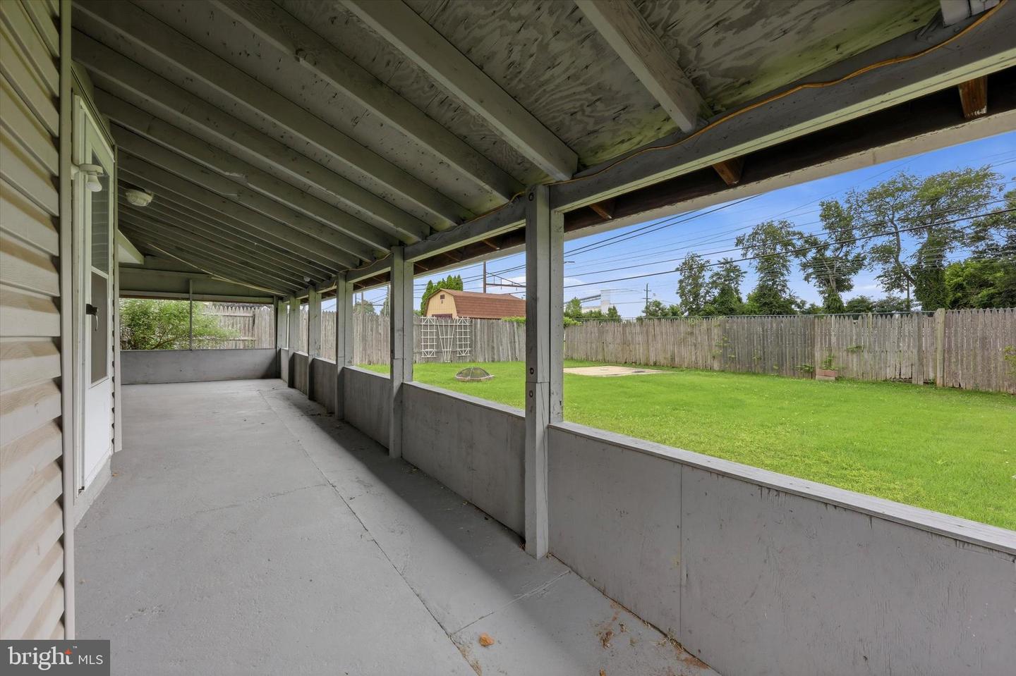 1304 Nancy Property Photo 10