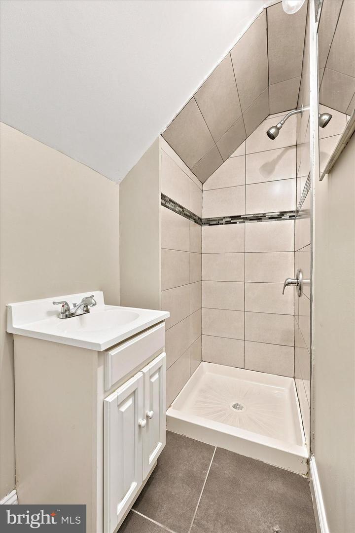 1304 Nancy Property Photo 22