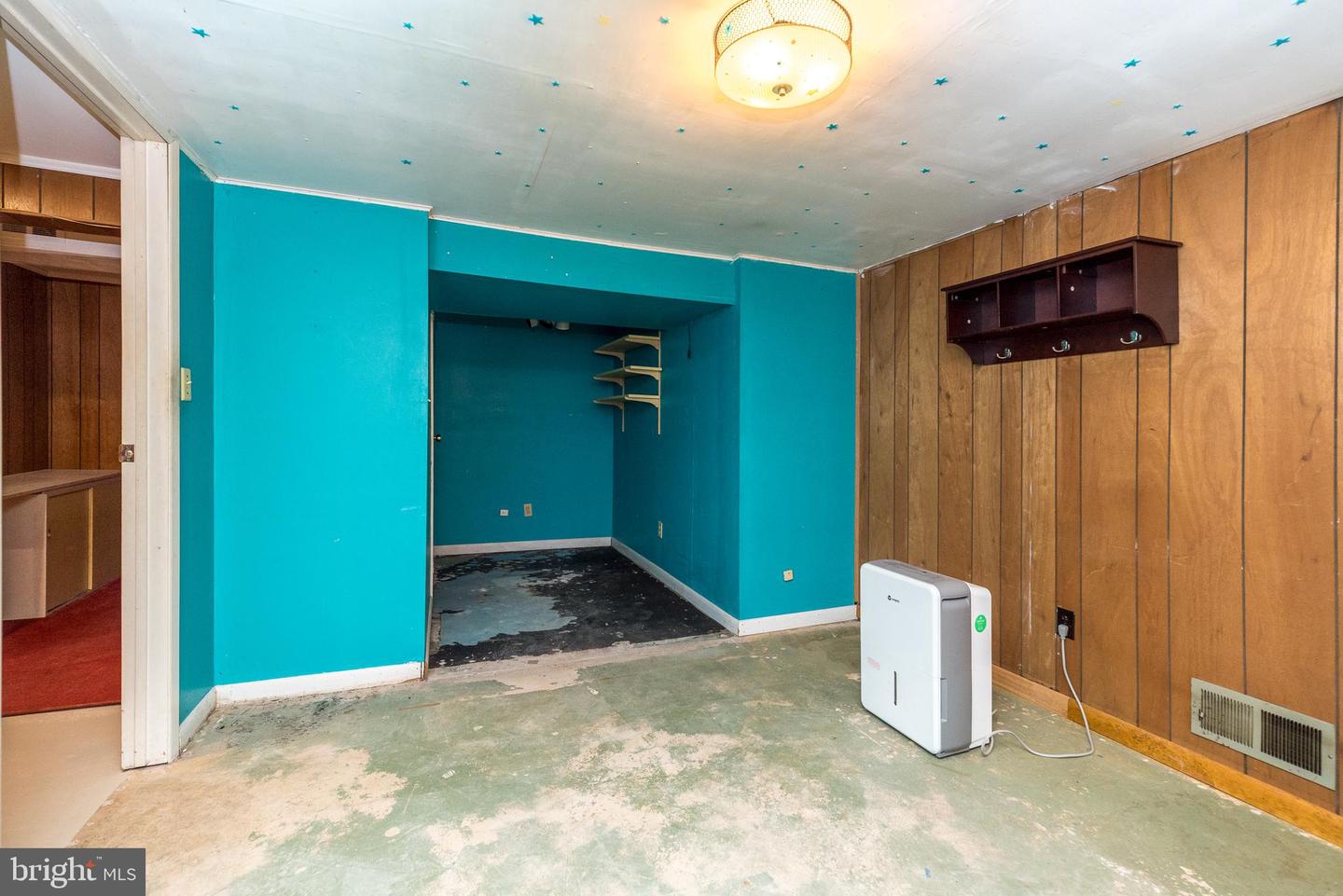 480 Nemoral St Property Photo 33